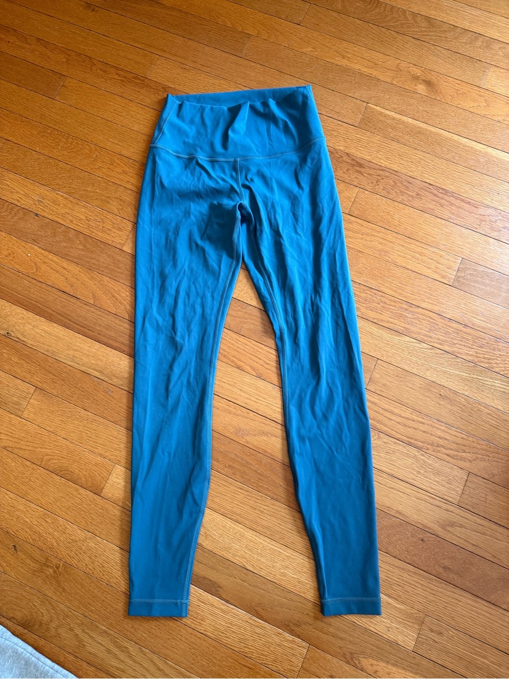 lululemon athletica womans Teal Stretch Performance Leggings